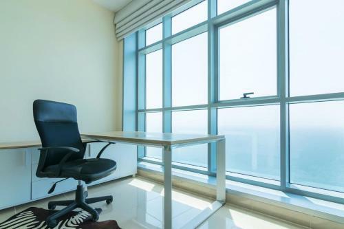 Top Floor Luxury 2br Beach Apartment With Full Sea View