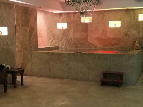 Huge Golf And Spa Mansion 8 Min From Puerto Banus