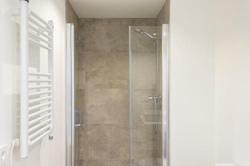Green Infinity Luxury Apartment By Ghr Rentals