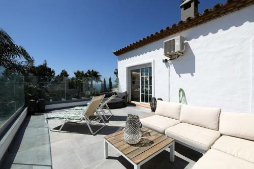 Beautiful Villa With Private Pool