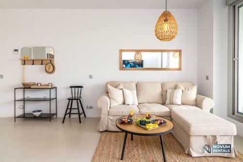 Newly Built 2-bdrm Apartment In Le Mirage