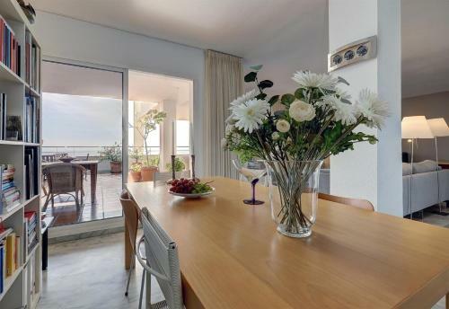 Apartment Boulevard 304