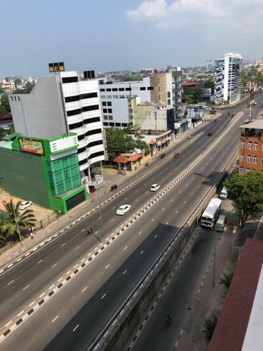 3 Room 10th Floor Apartment - Colombo City