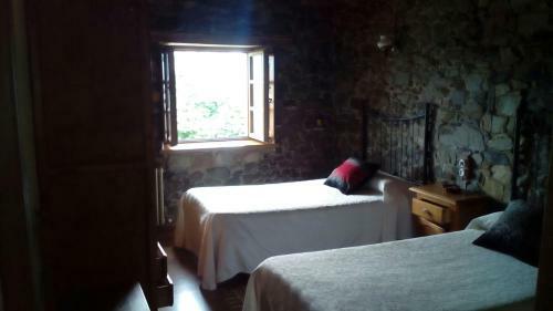 Apartamentos Y Casa La Paredana, Agroturismo