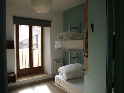 Albergue Fresno de Cantespino - La Tormenta