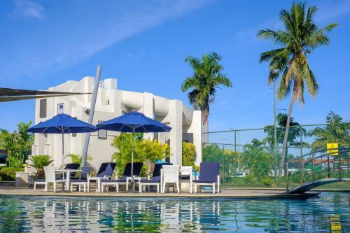 Raffles Gateway Hotel