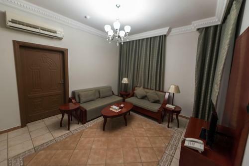 Apartamento Lafontaine Durrat Al-hada Suites