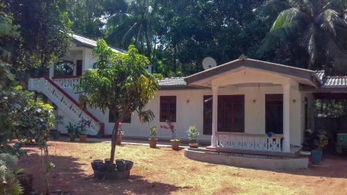 Green Village Homestay