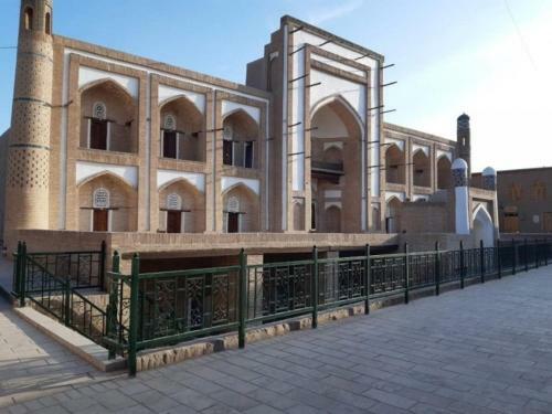 Hostal Sayidbek Hotel