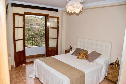 Casa Con Incre�bles Vistas A Las Monta�as Y Al Mar