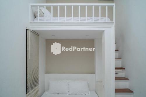 Hotel Yayah Rooms Bogor Syariah Redpartner