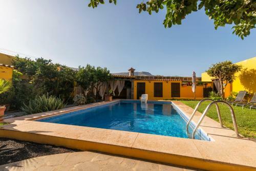 Villa de Lujo Con Piscina Privada Y Barbacoa 10 Pax