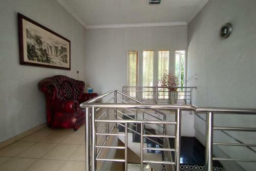 Hotel Arwana Safari Puncak Redpartner