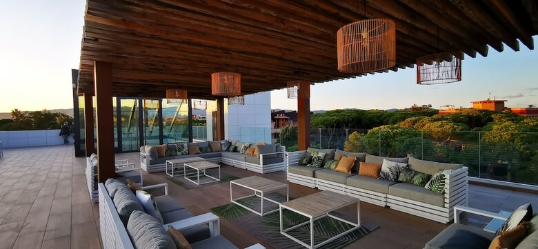 Hotel Tropical Gava Mar