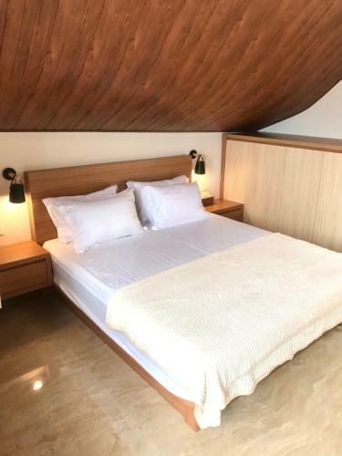 Vimala Hills Villa 4 Bedroom With Mountain View