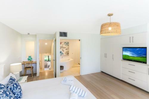 Aparthotel Little Cove Court