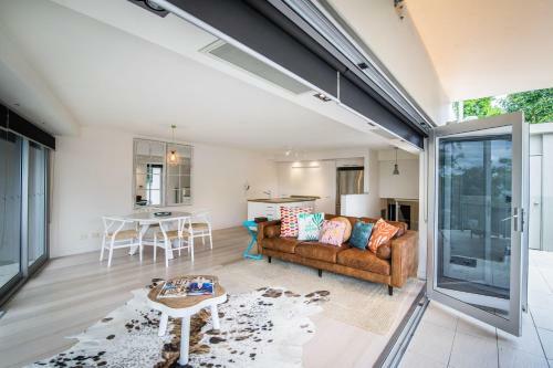 Aparthotel Little Cove Court