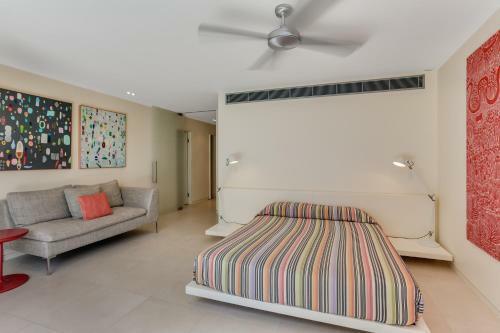 Aparthotel Little Cove Court