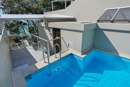 Aparthotel Little Cove Court