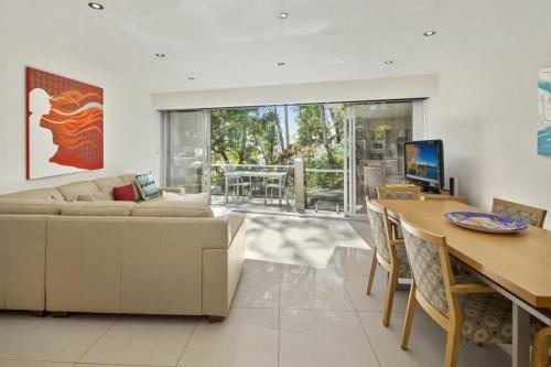 Aparthotel Little Cove Court
