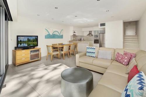 Aparthotel Little Cove Court