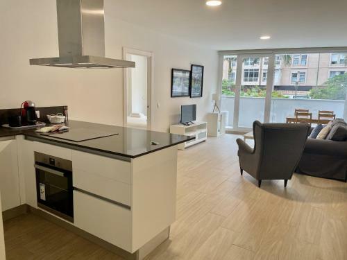 Modern Apartment In Las Canteras With Parking