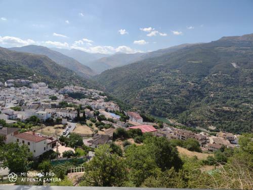 Apartamento Vivienda En El Centro de Guejar Sierra