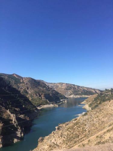 Apartamento Vivienda En El Centro de Guejar Sierra