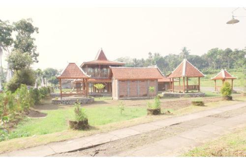 Hostal Balkondes Kembanglimus