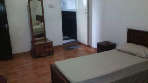 Hostal Hotel 100
