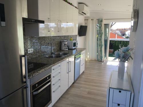 Apartment With Private Patio