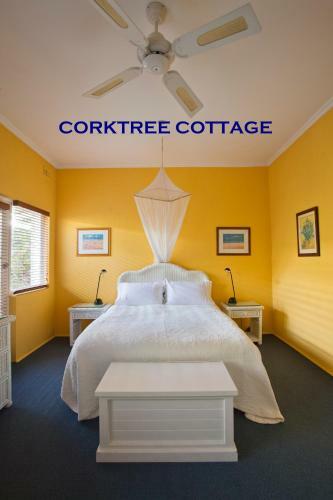 Bed & Breakfast Crafers Cottages