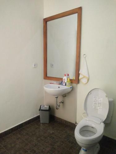 Laksmi Homestay Airsanih
