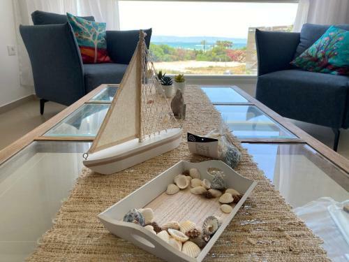 Acre New 3 Bedrooms Beachfront Apartment