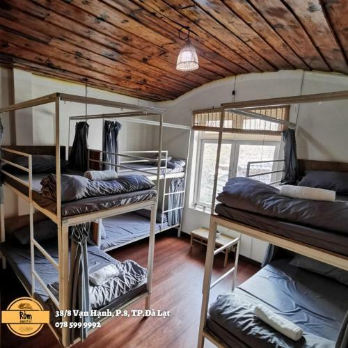 Bed & Breakfast Rom Homestay