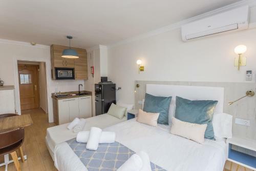 Apartamento New Studio In Stella Maris With Stunning Sea Views