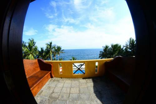 Hostal Sandy's Villa Hiriketiya