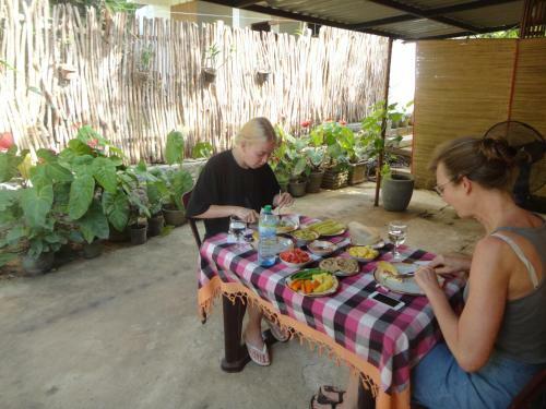 The Ed Corner - Hiriketiya
