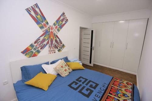 Luxury 2 Bedrooms Apartment Walking Distance From Gur-emir