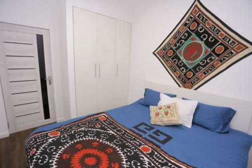 Luxury 2 Bedrooms Apartment Walking Distance From Gur-emir