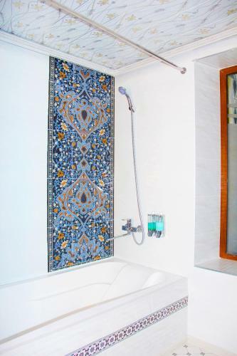 Hostal Colibri Traditional Guest House