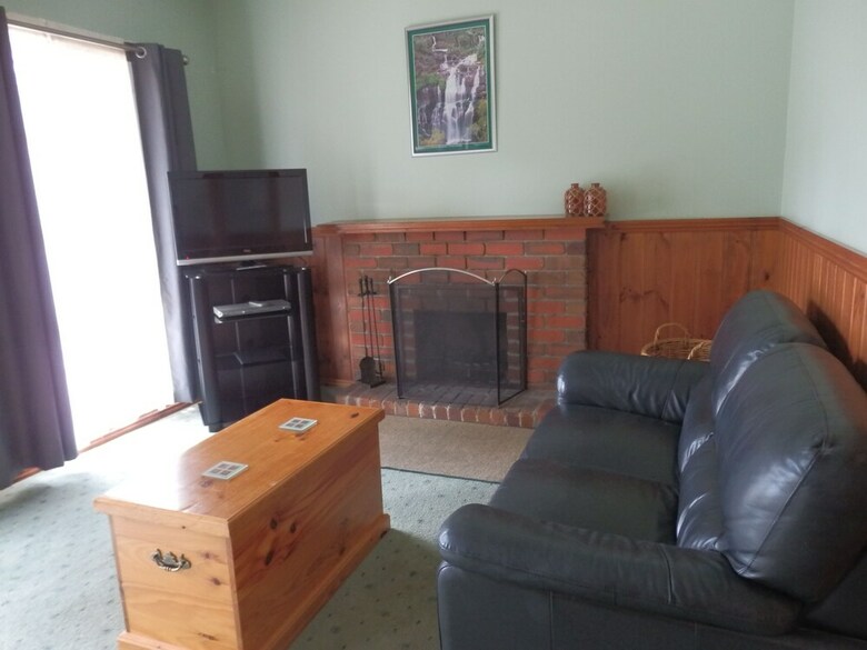 Mountain View Motor Inn & Holiday Lodges