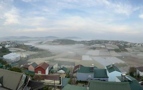 Hostal Louis House Dalat