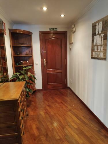 Apartamento Espacioso En Pleno Centro de Gij�n