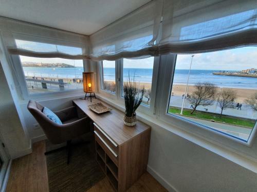 Apartamento Playa 12 - El Lujo de Estar En 1� L�nea de Playa