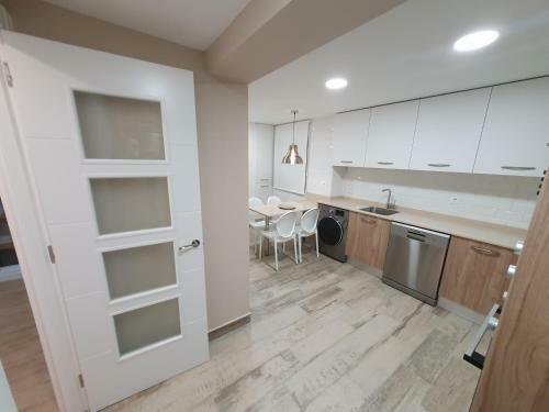 Apartamento Playa 12 - El Lujo de Estar En 1� L�nea de Playa
