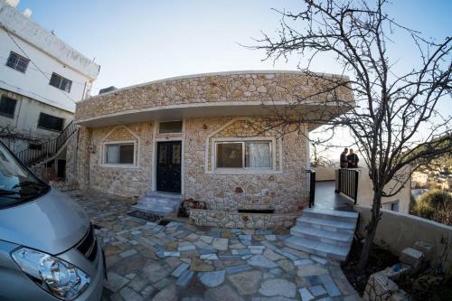 Ajloun Mihna Guest House