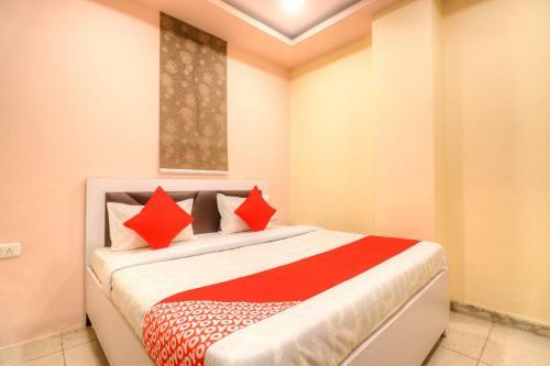 Oyo 67351 Hotel Deep Plaza