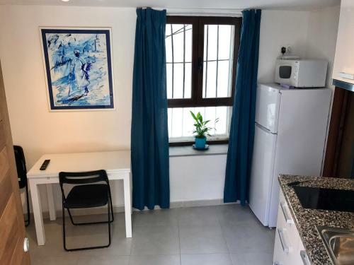 Apartamento En El Centro Del Albaic�n