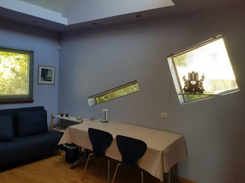 Apartamento Bright, Inviting, Unique Architecture, Great Location Flat